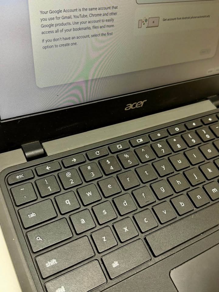 11.6" Acer C732 - C7B9 Chromebook
