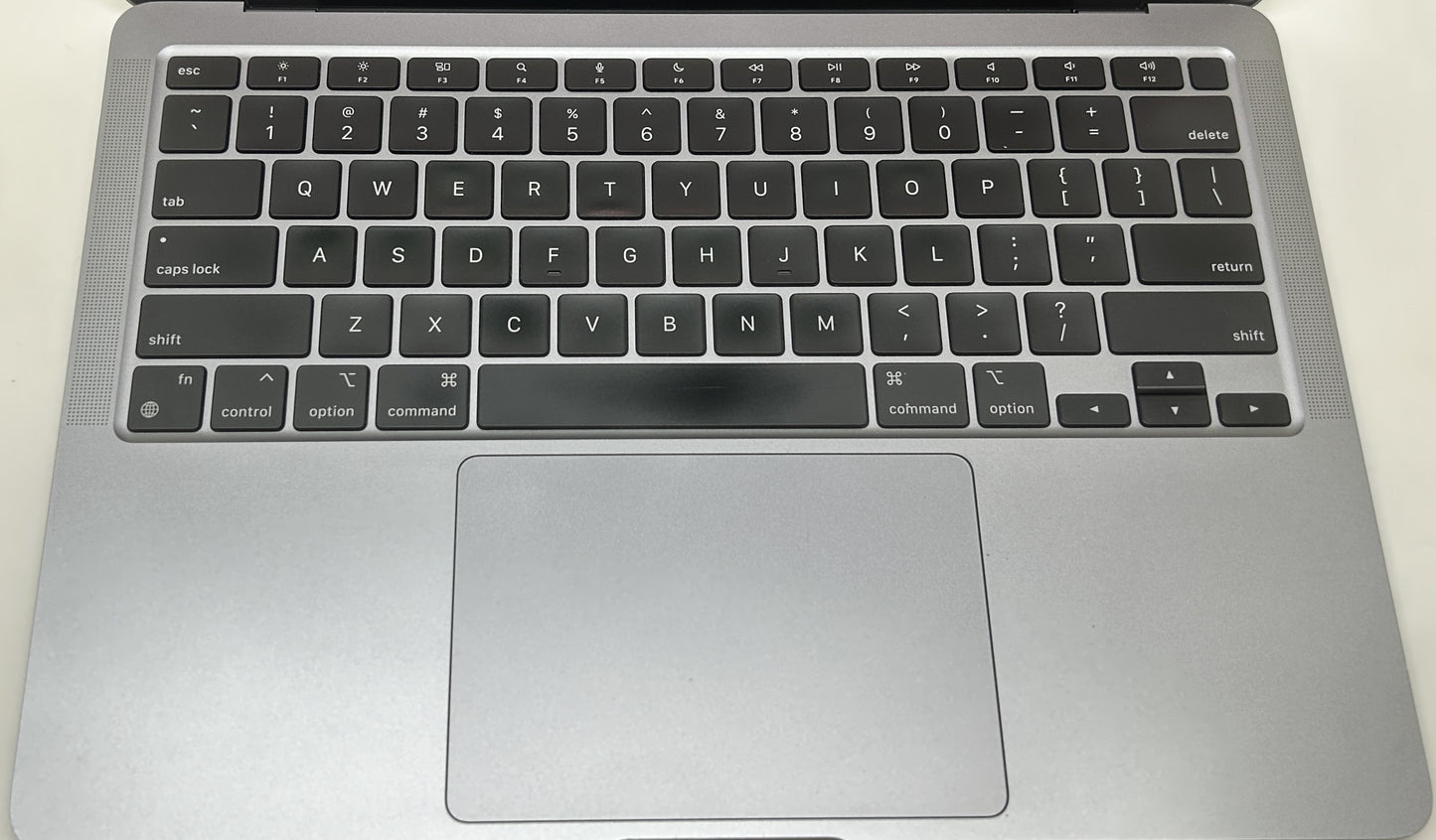 13" MacBook Air M1 2020 - Price Reduced