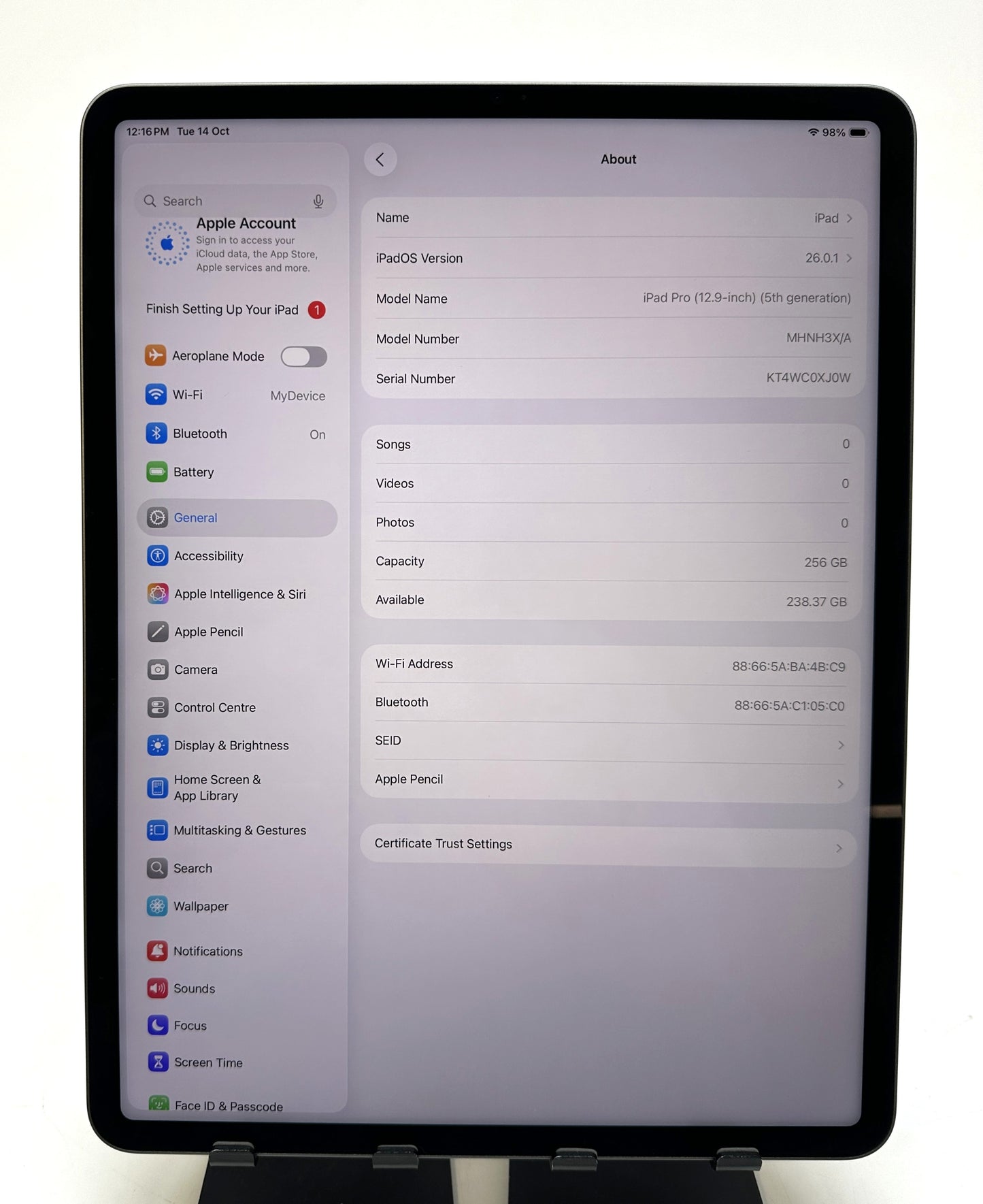 iPad Pro 5th Generation 12.9" (WIFI)