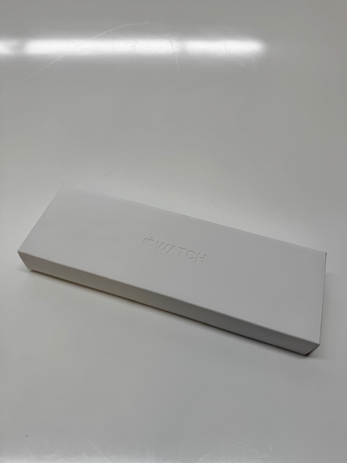 Apple Watch Series 10 - 42mm - (GPS) Silver