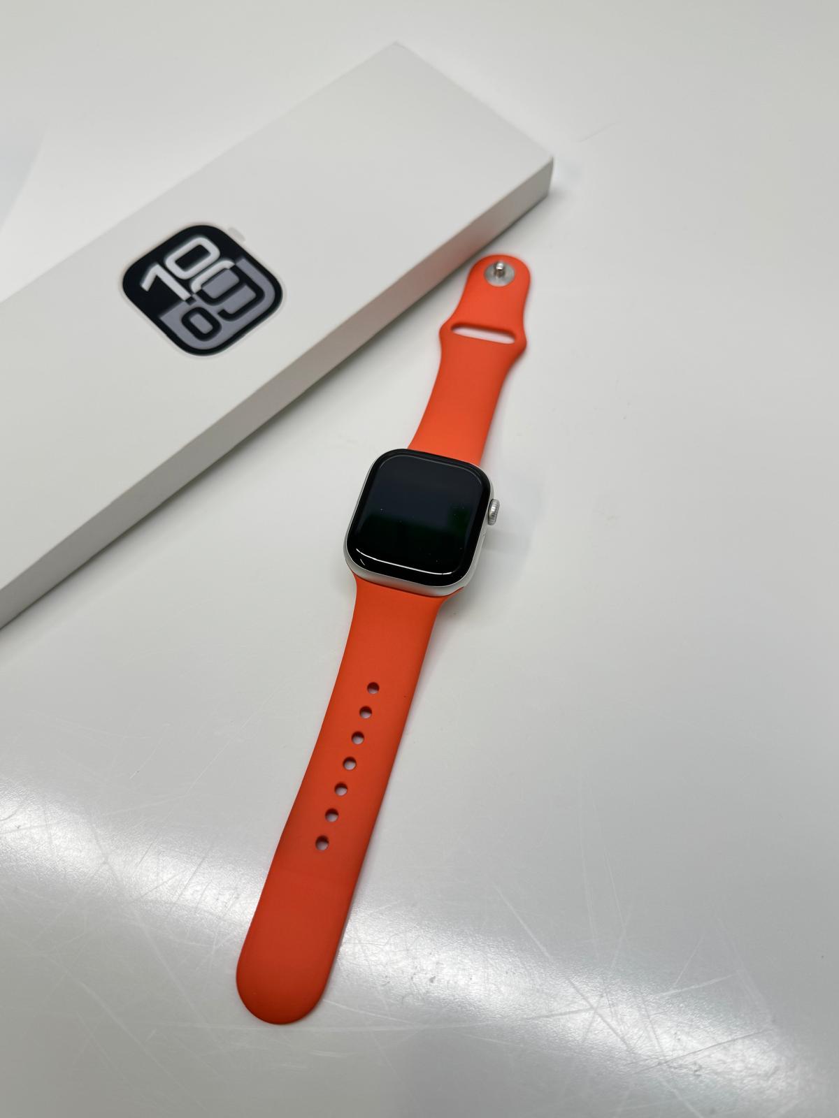 Apple Watch Series 10 - 42mm - (GPS) Silver