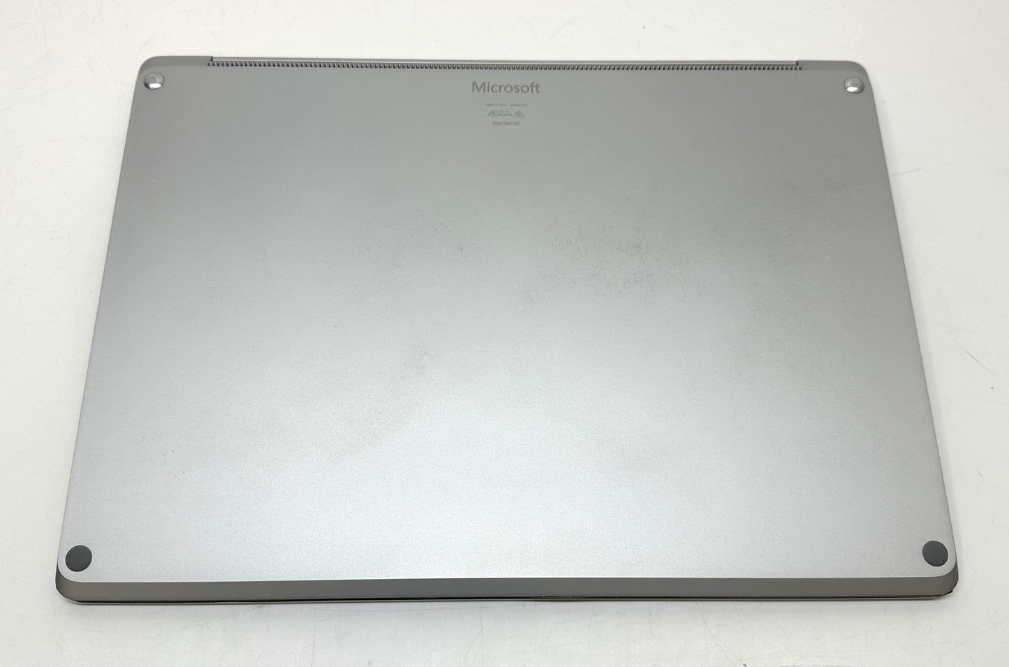 13.5" Microsoft Surface Laptop 2