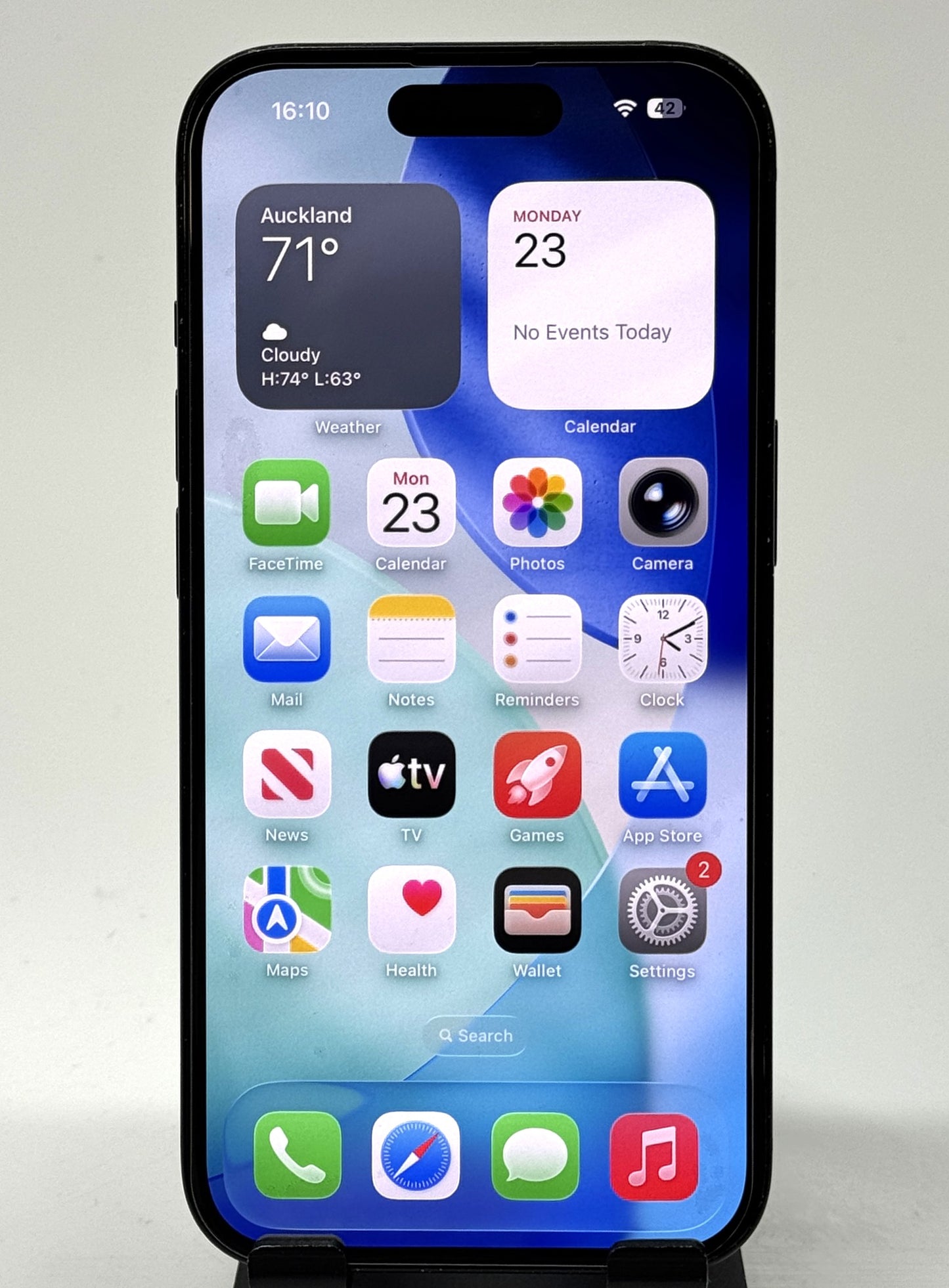 iPhone 15 128Gb E-SIM only model