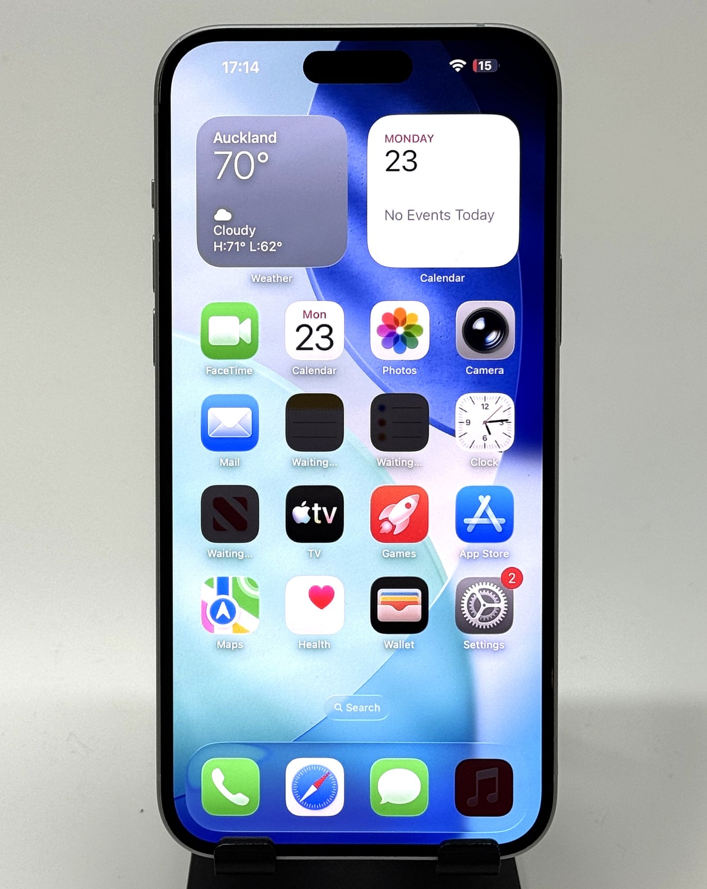 iPhone 15 PLUS 128gb  eSIM ONLY model